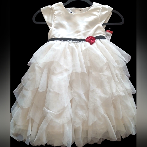 Holiday Editions Other - Holiday Edition-Girl's Off White Holiday Dress- Size 5T NWT